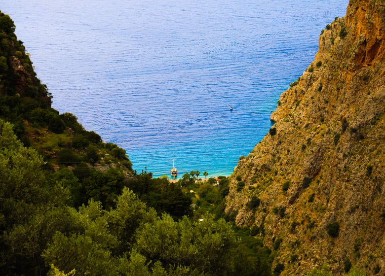 Ölüdeniz’in turkuaz lagünü ve sahili